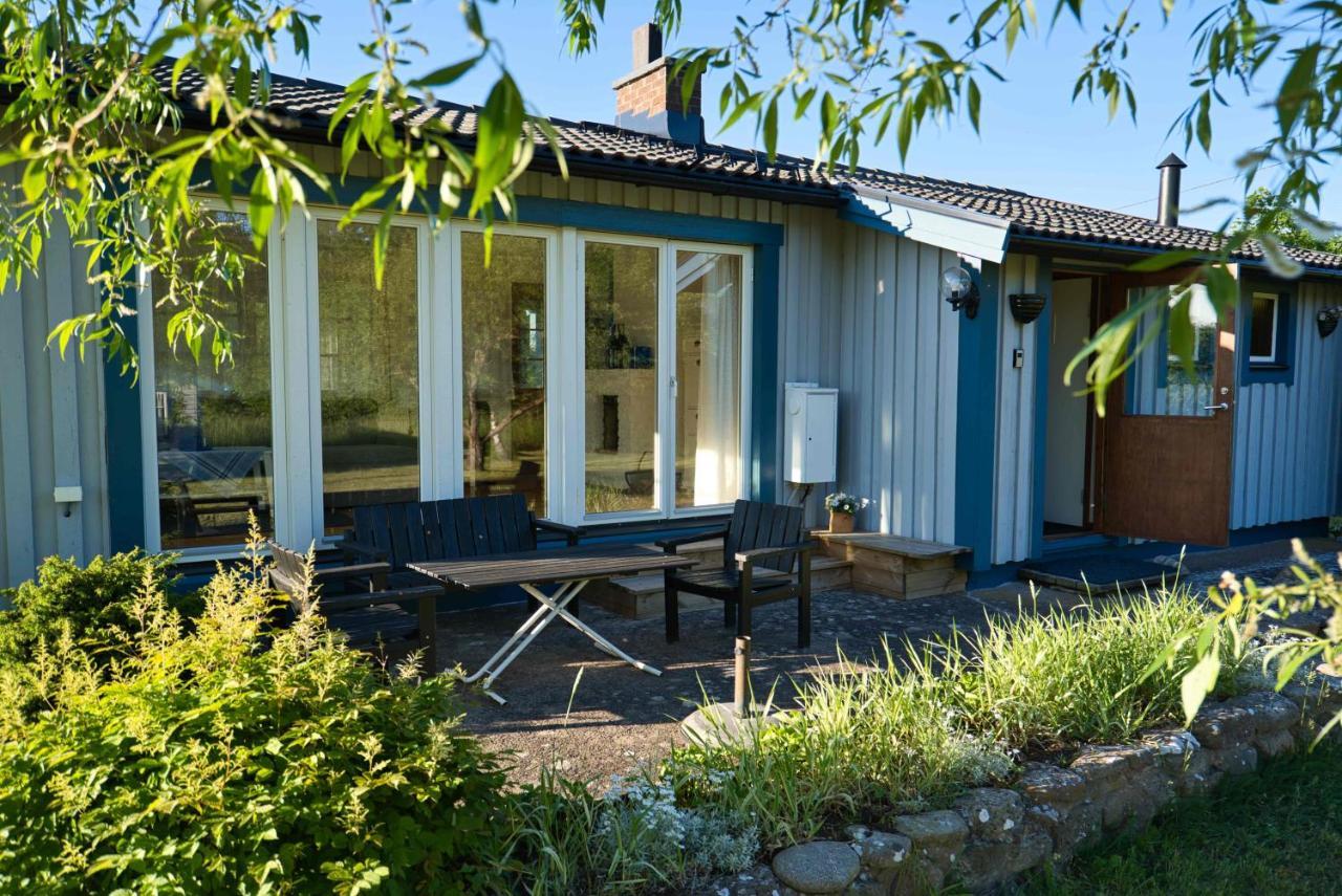 Rosenborgs Friluftspensionats Stugor Med Koek Färjestaden Eksteriør bilde